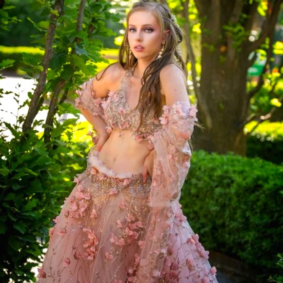 SAMPLE GOWN"TUSCANY" Blush & Rose Gold Floral Lace Tulle Wedding Ballgown Set